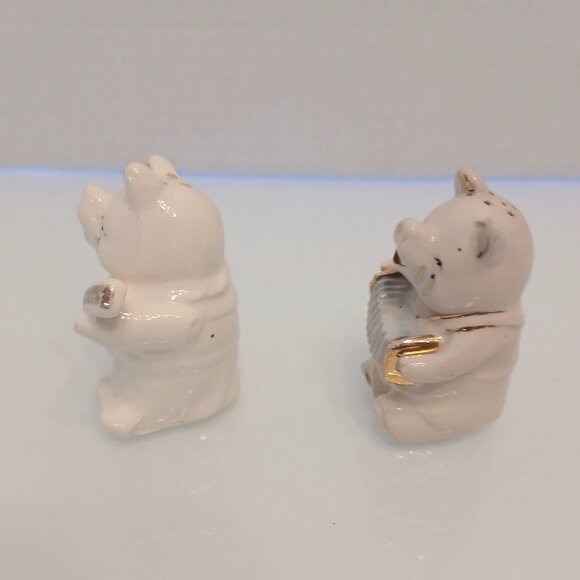 Vintage Novelty Pigs Playing Guitar & Accordion Salt Pepper Shaker Set Rare - Picture 4 of 7